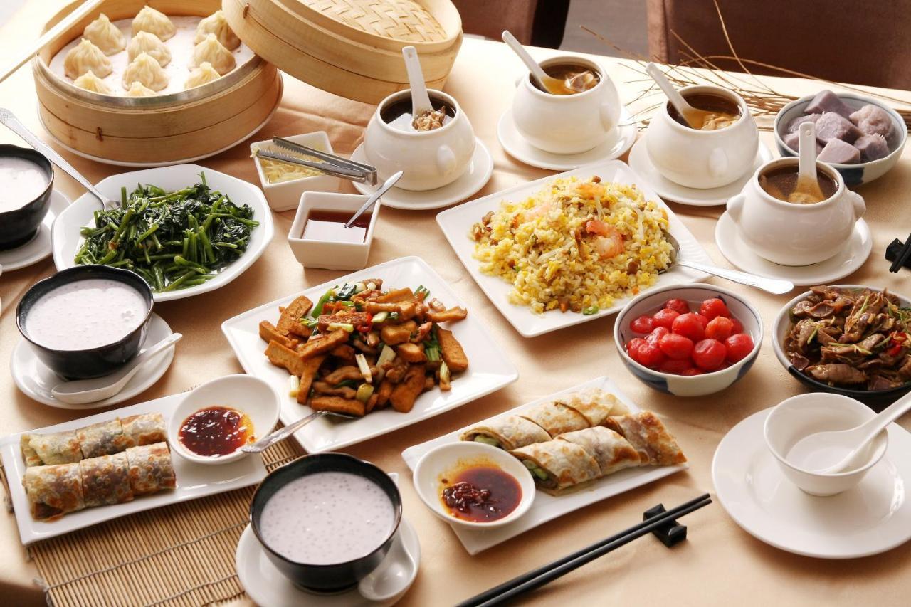 Готель Golden Tulip - Aesthetics Zhunan Екстер'єр фото