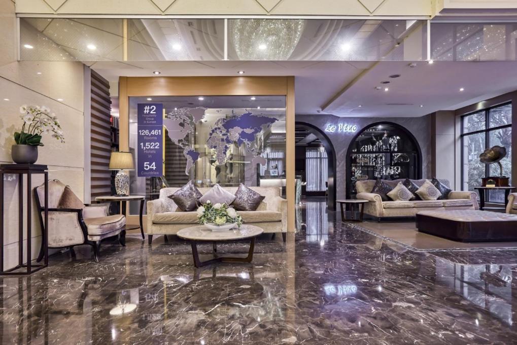 Готель Golden Tulip - Aesthetics Zhunan Екстер'єр фото